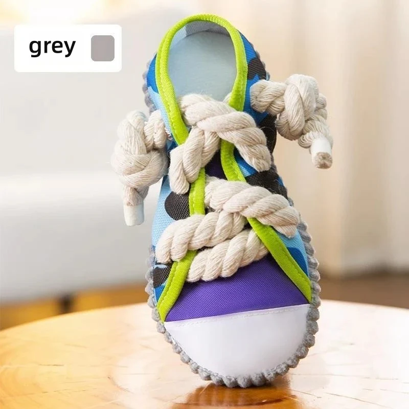 Squeaky slipper with sturdy cotton rope – dental care & fun for dogs - Image 6